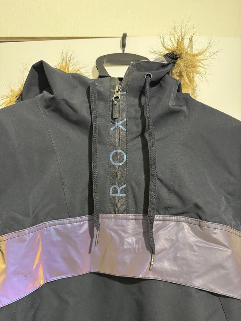 ROXY スノーボードウェア上