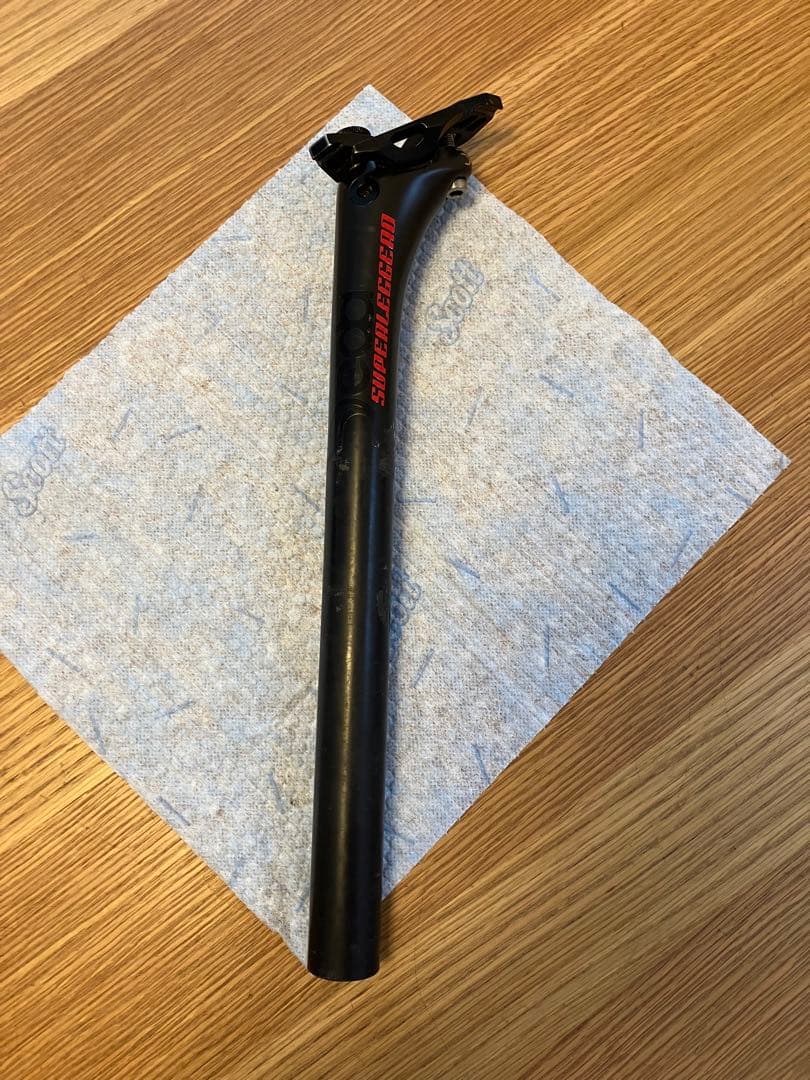 DEDA SUPERLEGGERO（スーパーレジェーロ）　カーボンシートポスト