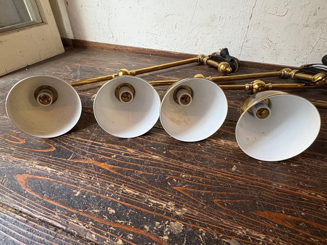 真鍮製アーム式ランプ 4灯