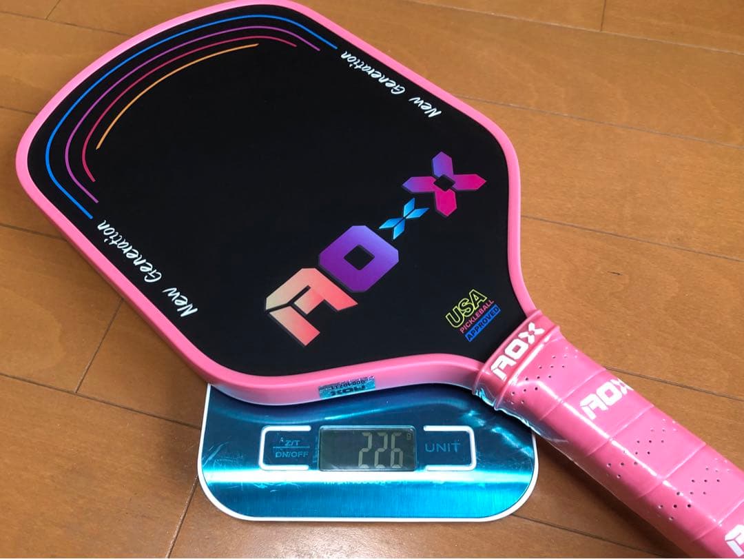 新品!! 初心者・中級者向き 初めてのパドルに最適 ピクルボール 226g