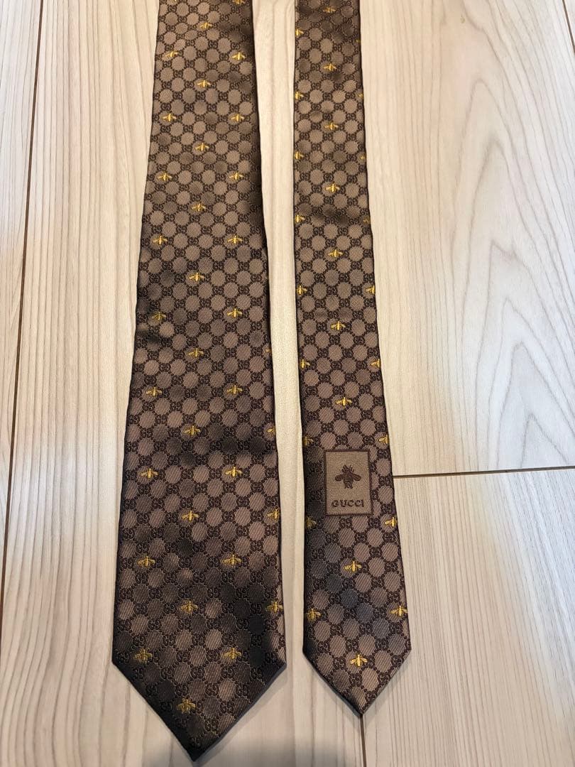★値下げ★Gucci ブラウン ネクタイ ハチ模様 GG柄