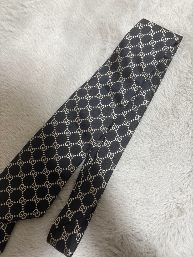 GUCCI シルク ネクタイ ブラック GGパターン