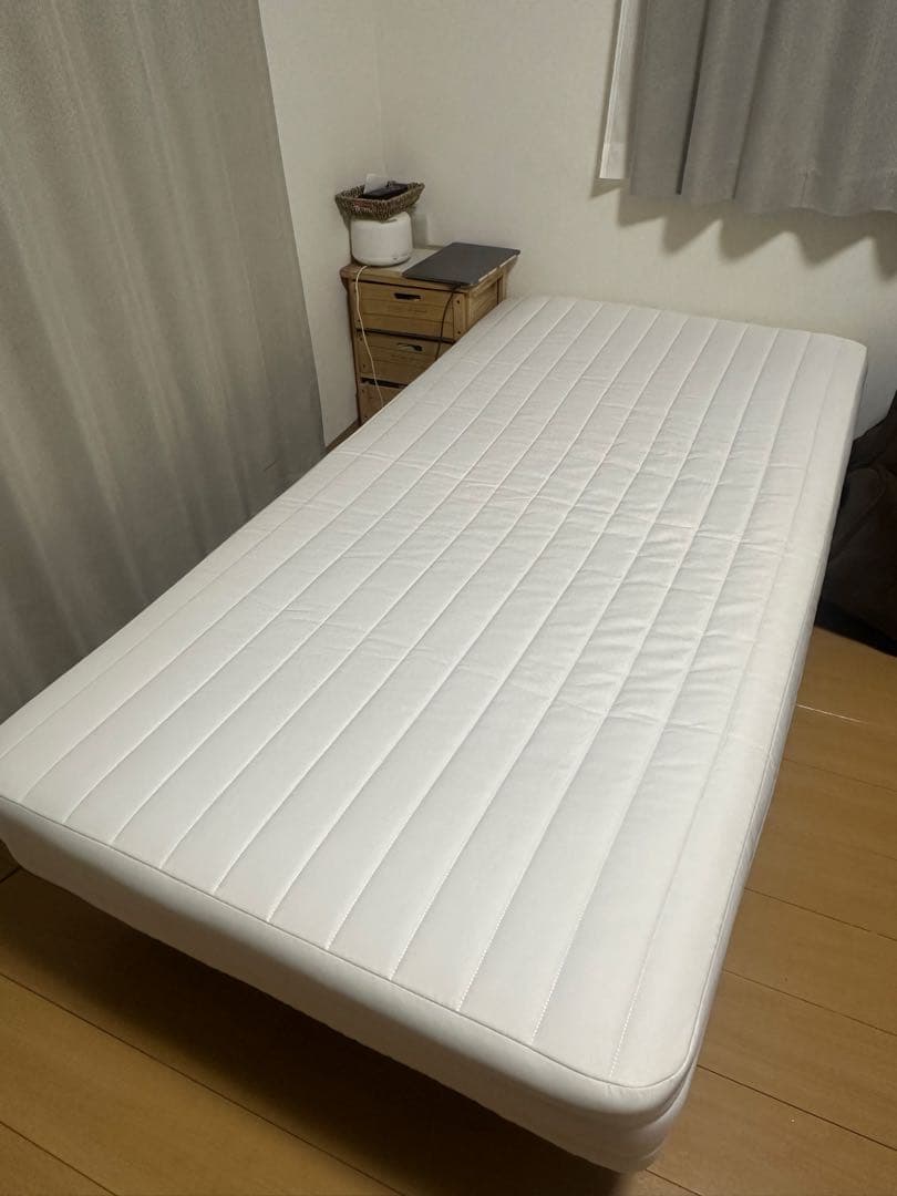 無印良品　シングル 脚付きマットレス