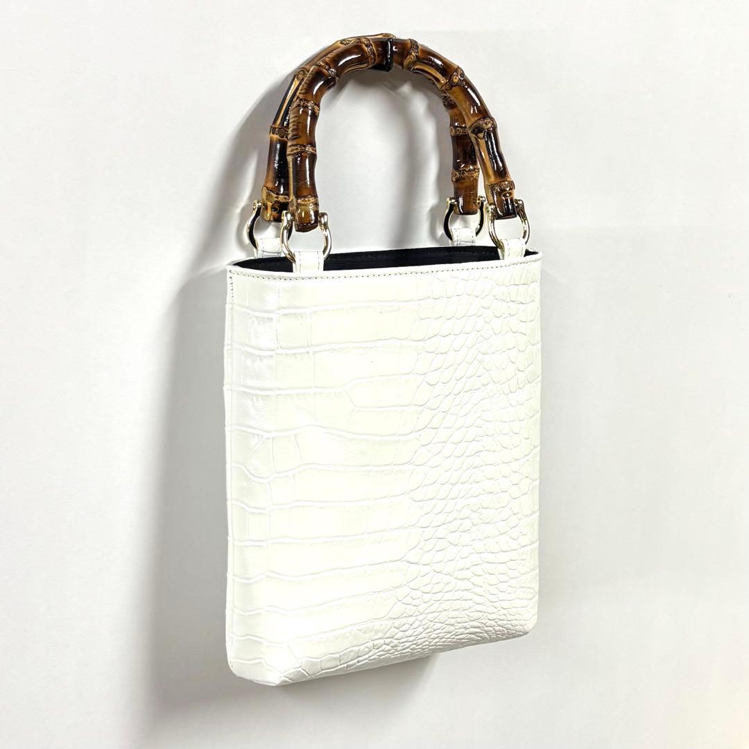 牛革クロコ型押し バンブー手提げ 小 白色 ◆ 竹手バッグ神輿祭り