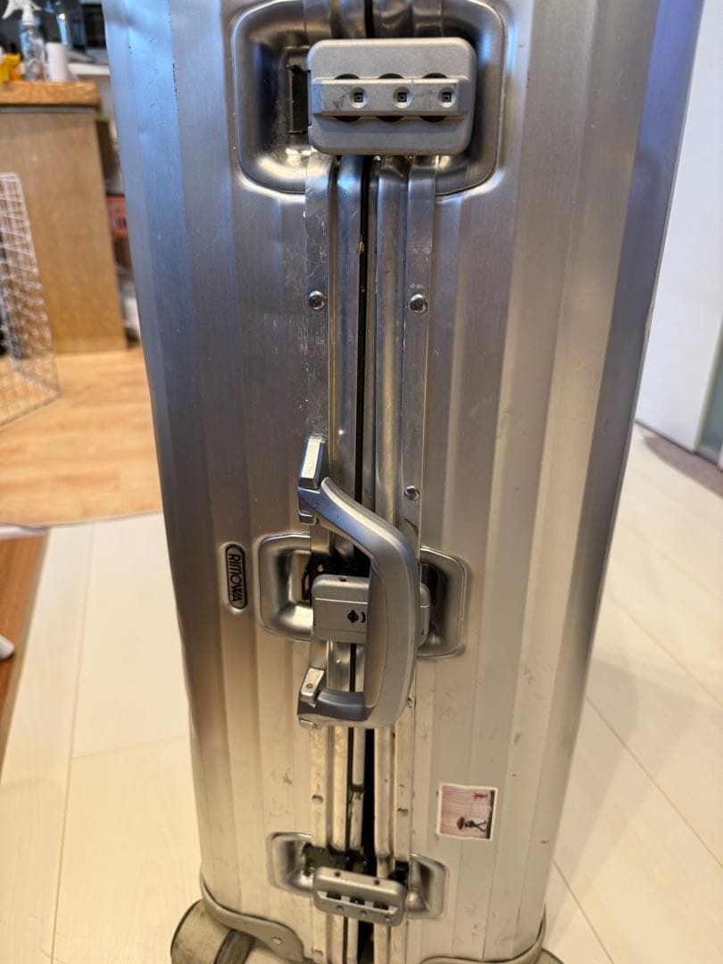 リモアRIMOWAトパーズスーツケース