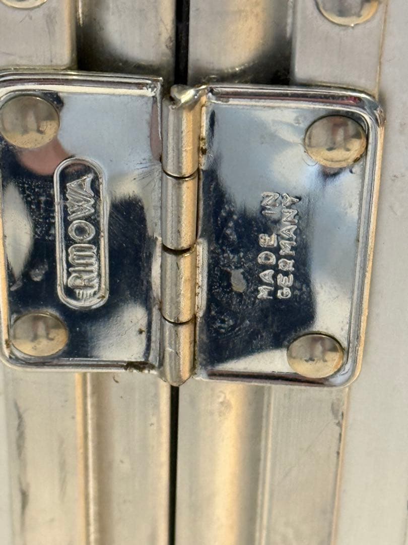 リモアRIMOWAトパーズスーツケース