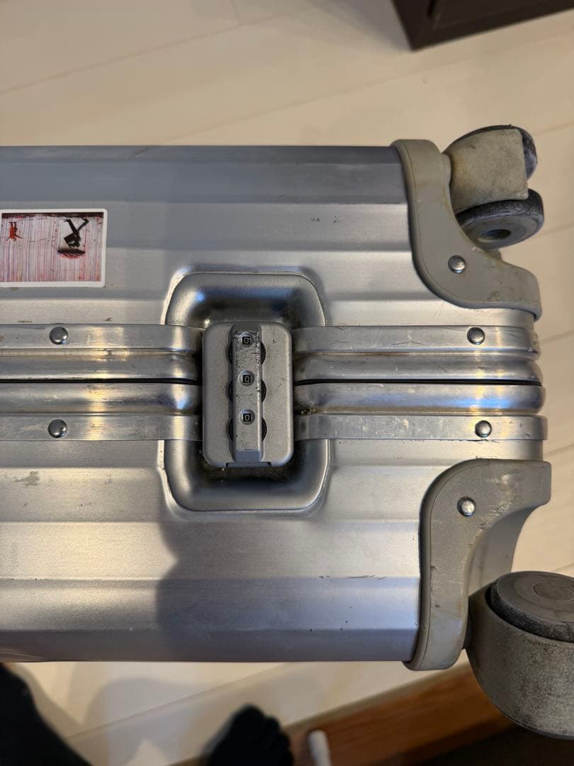 リモアRIMOWAトパーズスーツケース