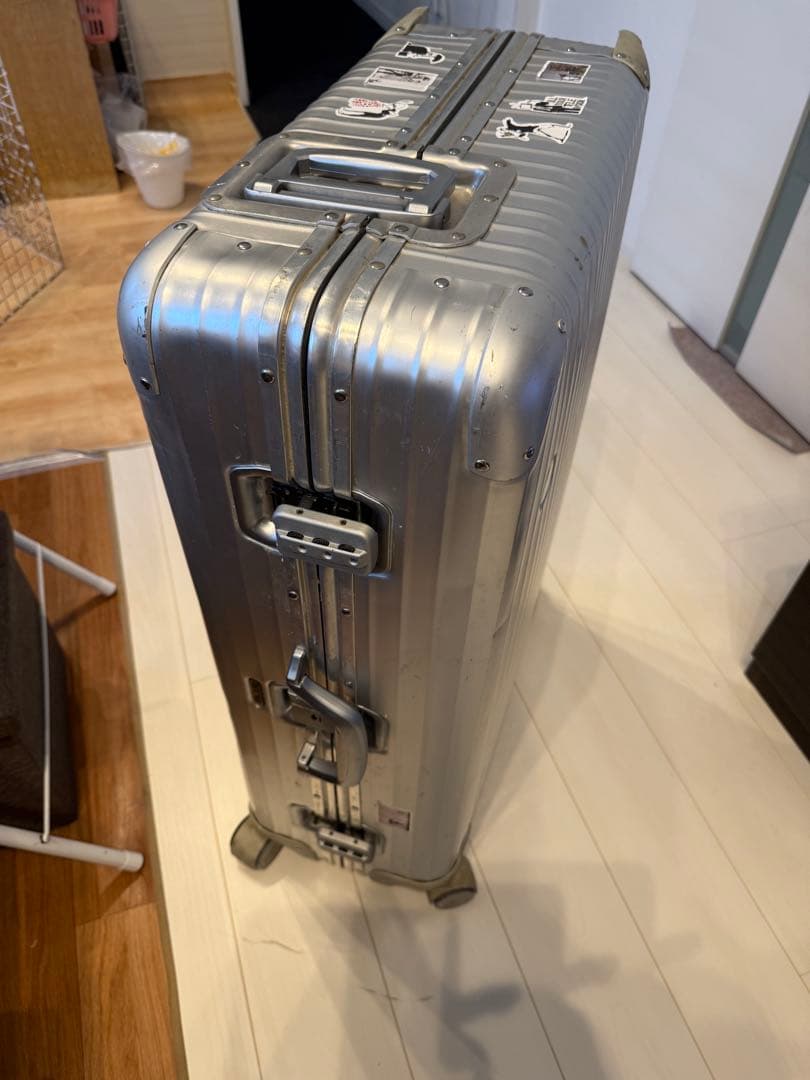 リモアRIMOWAトパーズスーツケース
