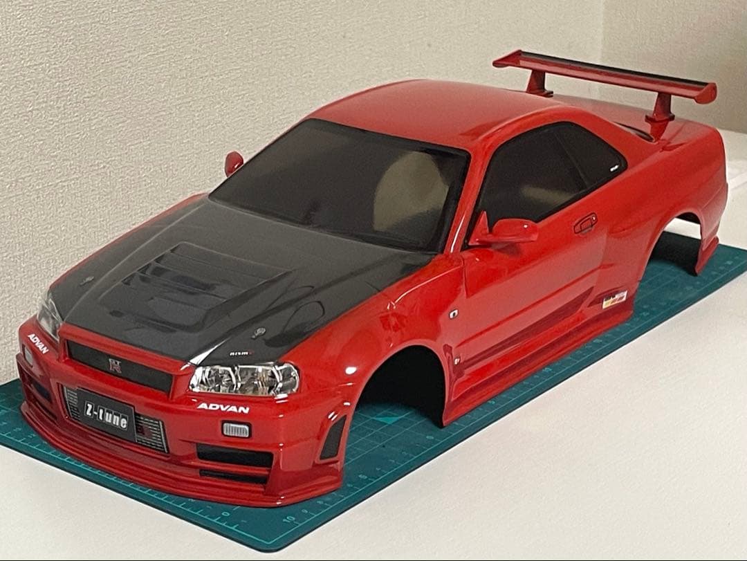タミヤラジコンボディ　R34 GTR