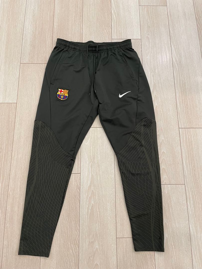 Nike FC バルセロナ ジャージセット オリーブ