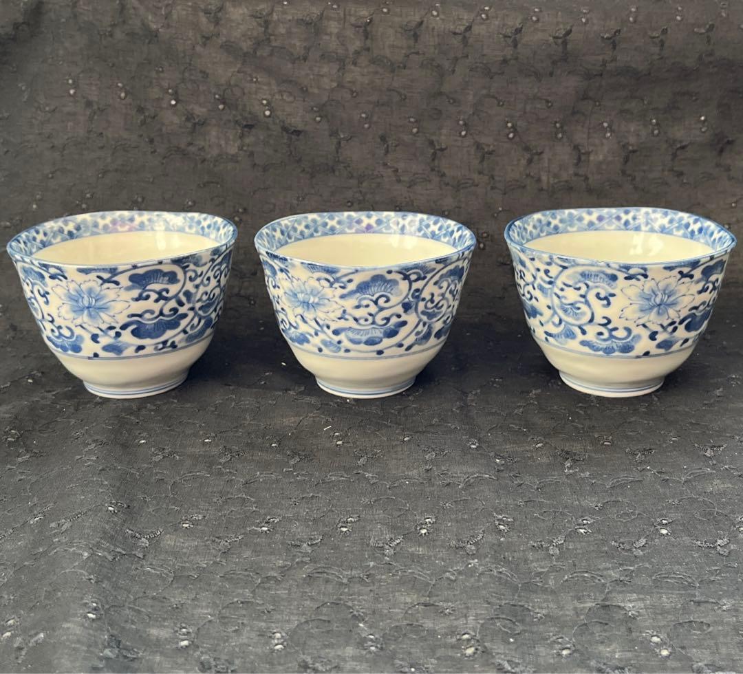 柿右衛門　染付花唐草　角福　渦福　小鉢　蕎麦猪口　3客組　蛸唐草