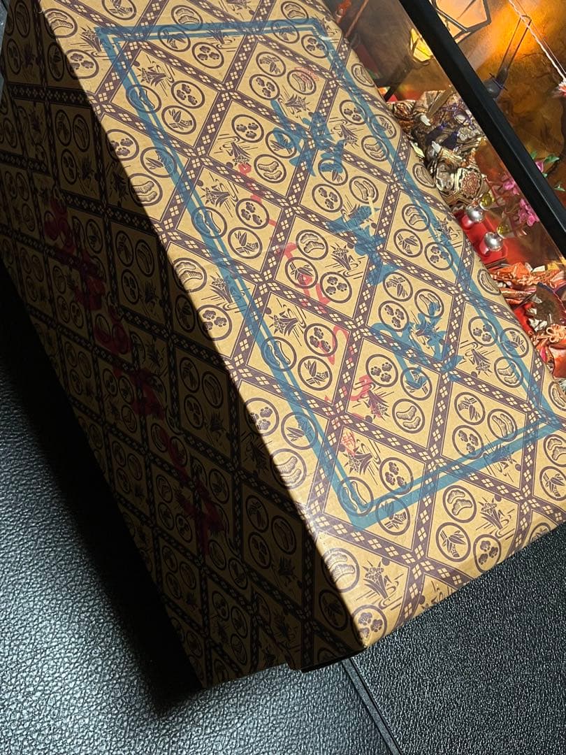 雛人形　親王飾　2人飾り　ガラスケース　オルゴール　元箱有　75×58×36cm