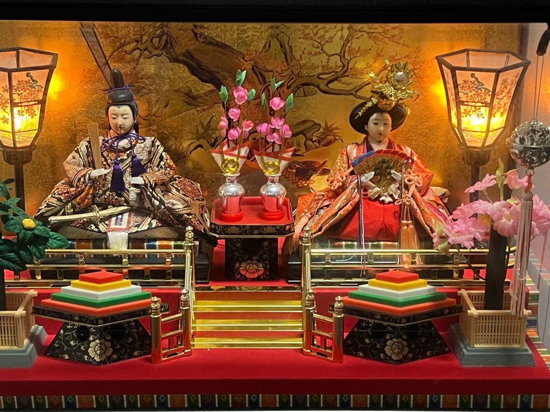 雛人形　親王飾　2人飾り　ガラスケース　オルゴール　元箱有　75×58×36cm