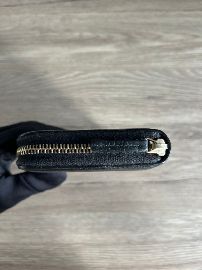 カラマ　【極美品】グッチ インターロッキング 長財布 ラウンドジップ 黒