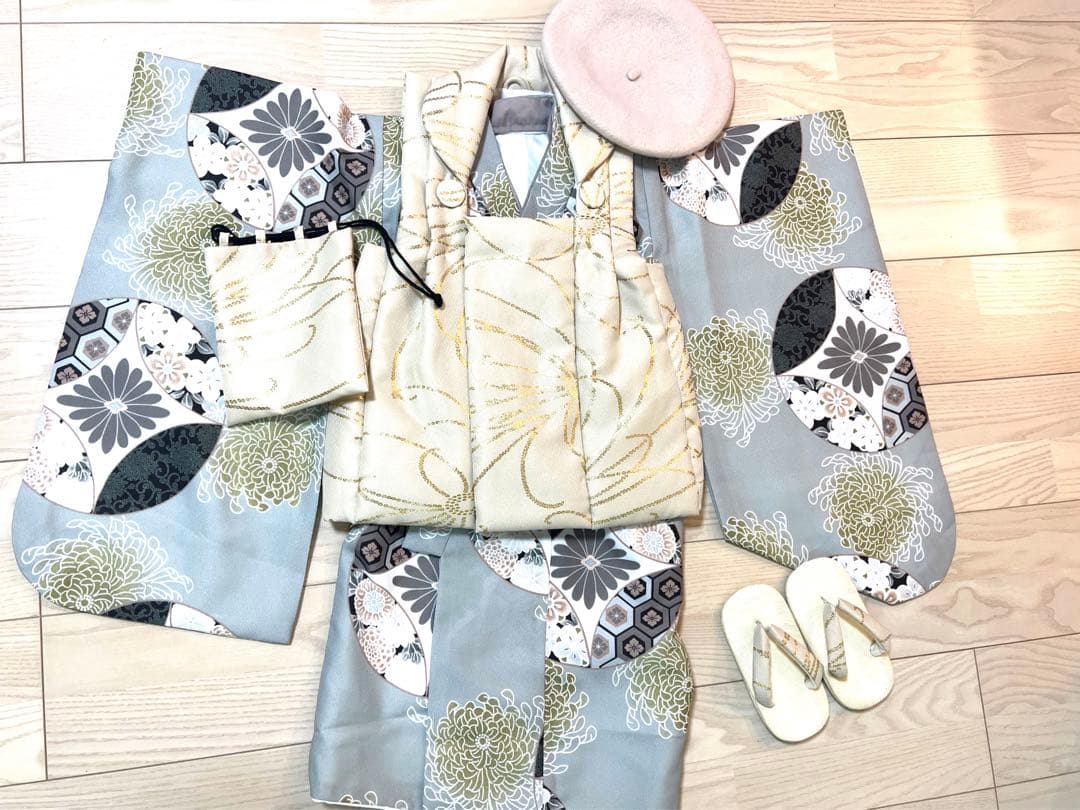 ひよこ商店　七五三着物 3歳男の子 被布セット ベージュ金彩×ミント七宝