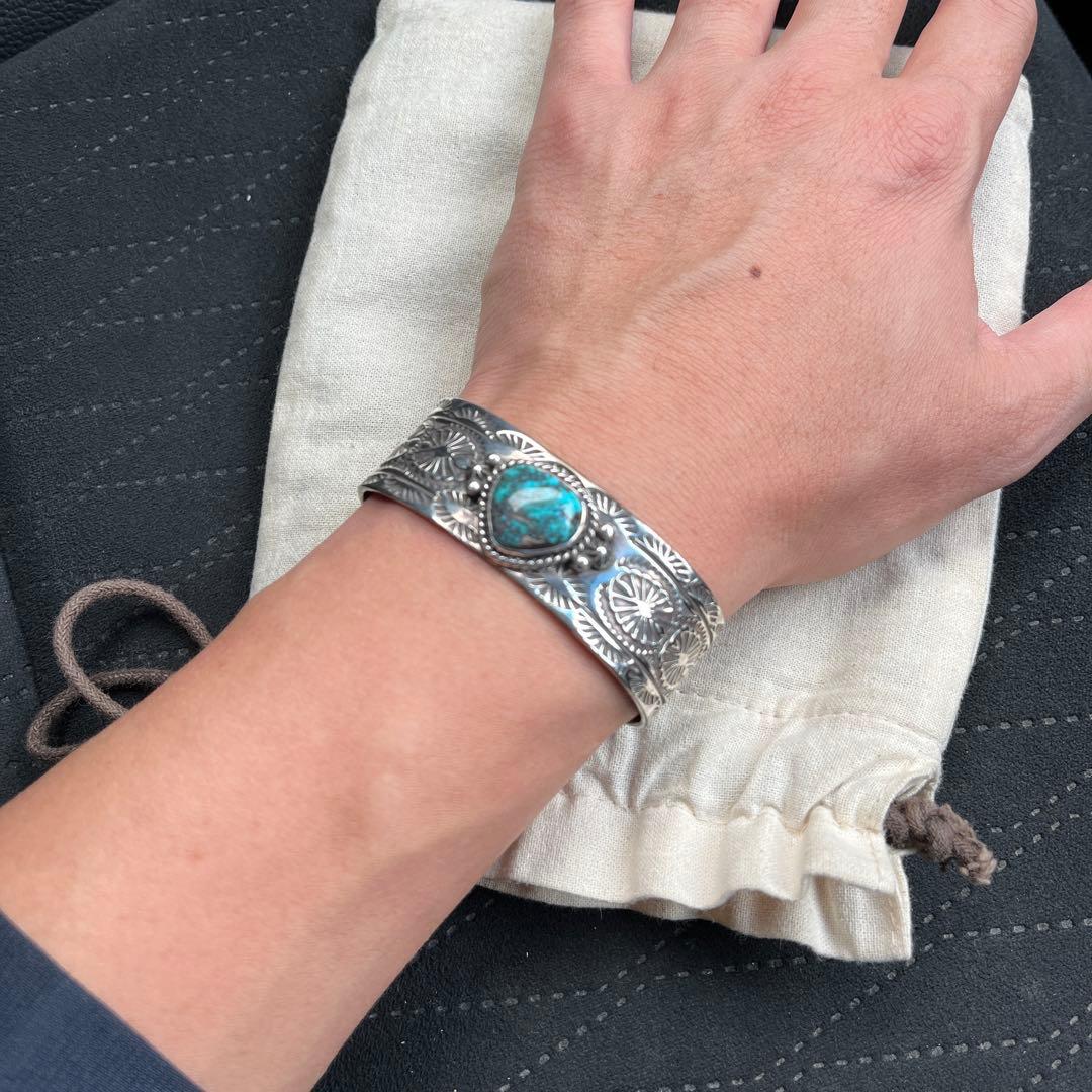 【HRM】ターコイズストーン シルバーバングル