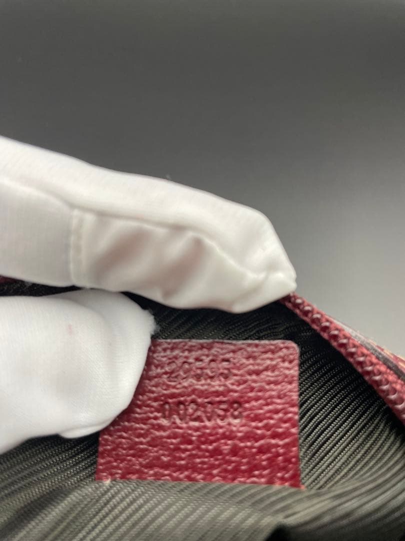 GUCCI　グッチ　GGキャンバス　ポーチ　29595.002058　箱付き