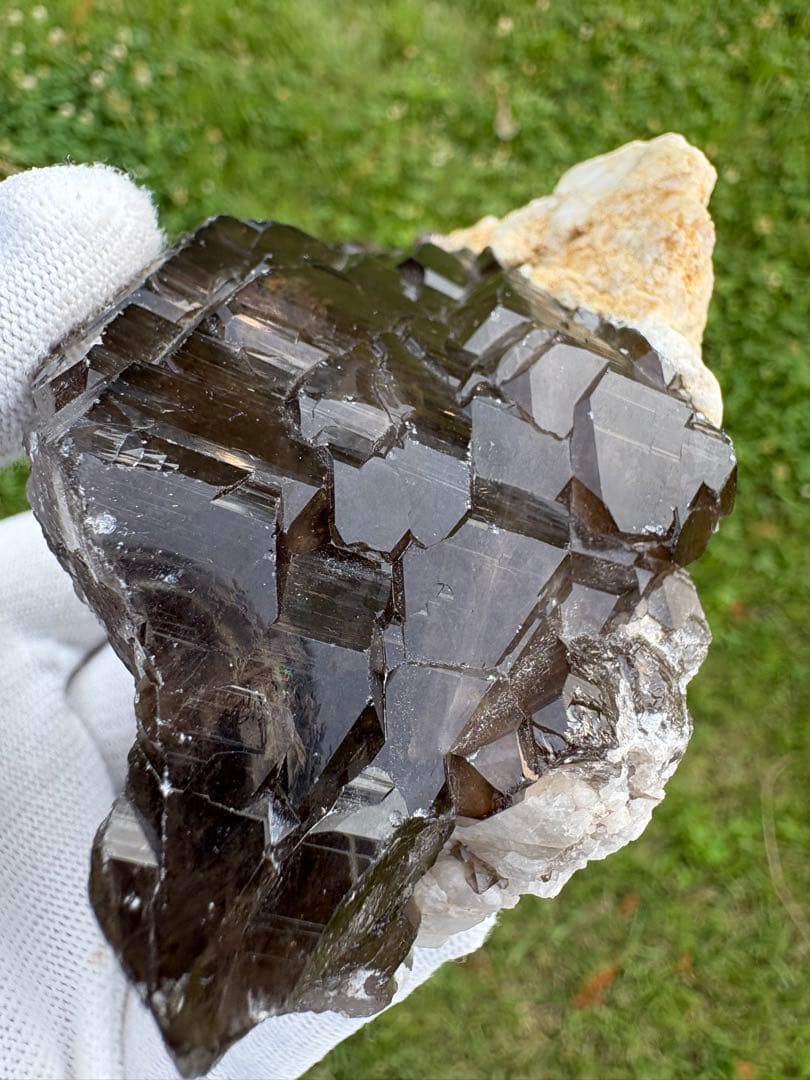 【匿名発送】スカルドゥ産　スモーキー水晶（カテドラル）