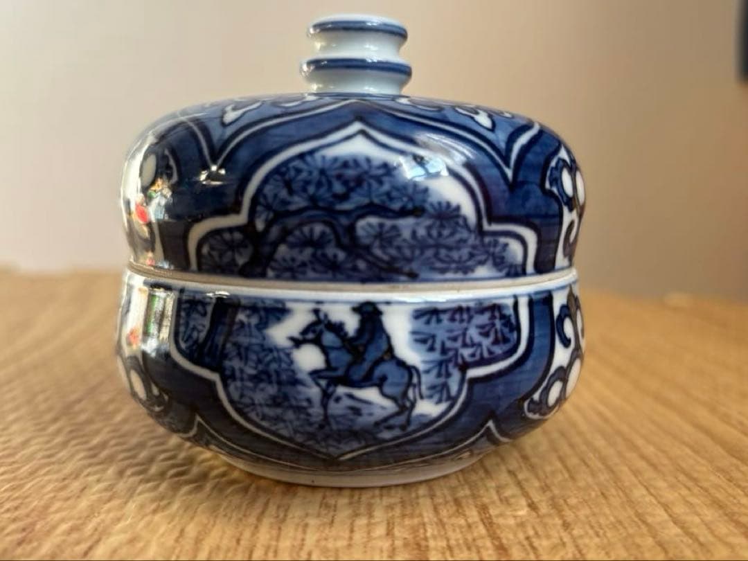 馬場京泉作、精密画染付け蓋付き容器、京焼、清水焼