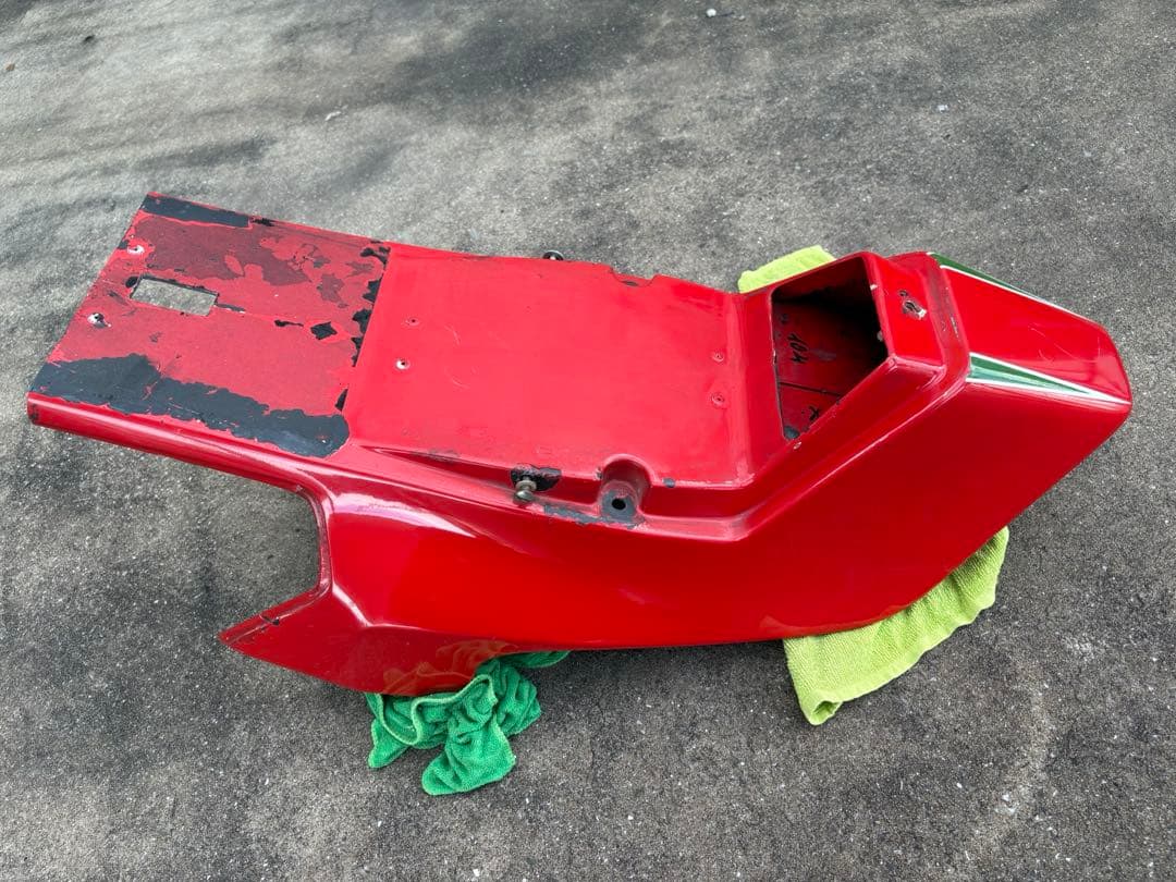 ドュカティ　DUCATI MHR テールカウル