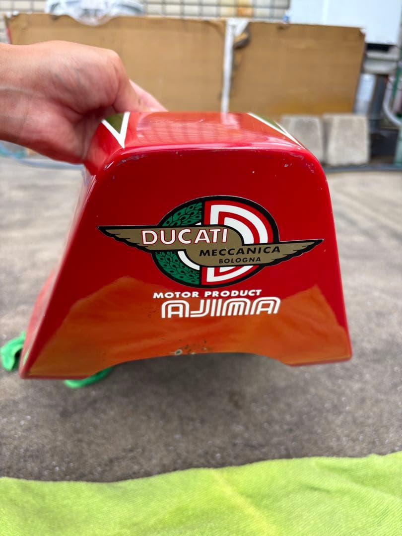ドュカティ　DUCATI MHR テールカウル