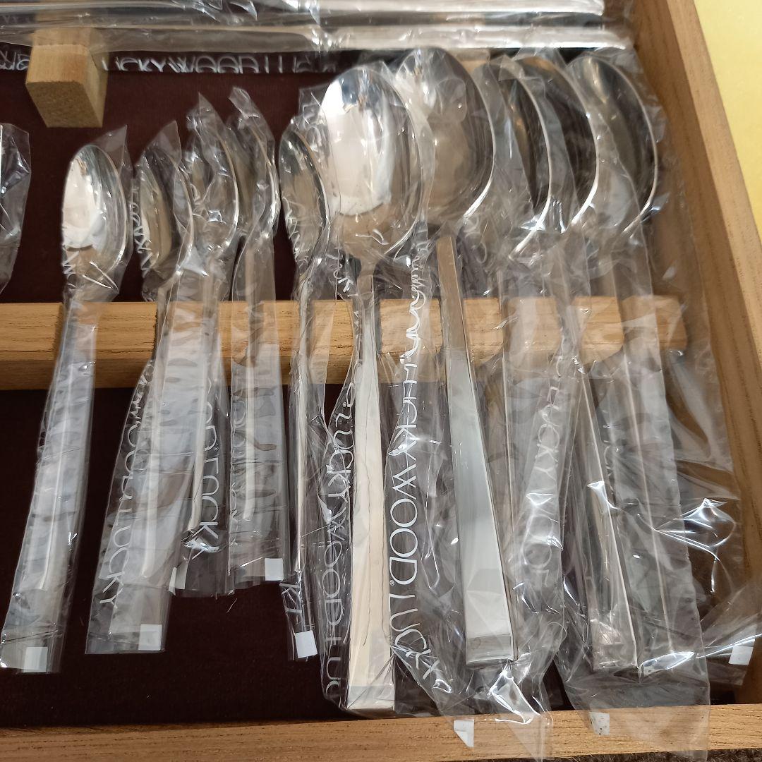 【未使用】LUCKY WOOD 18-12 カトラリーセット 25点 木製ケース