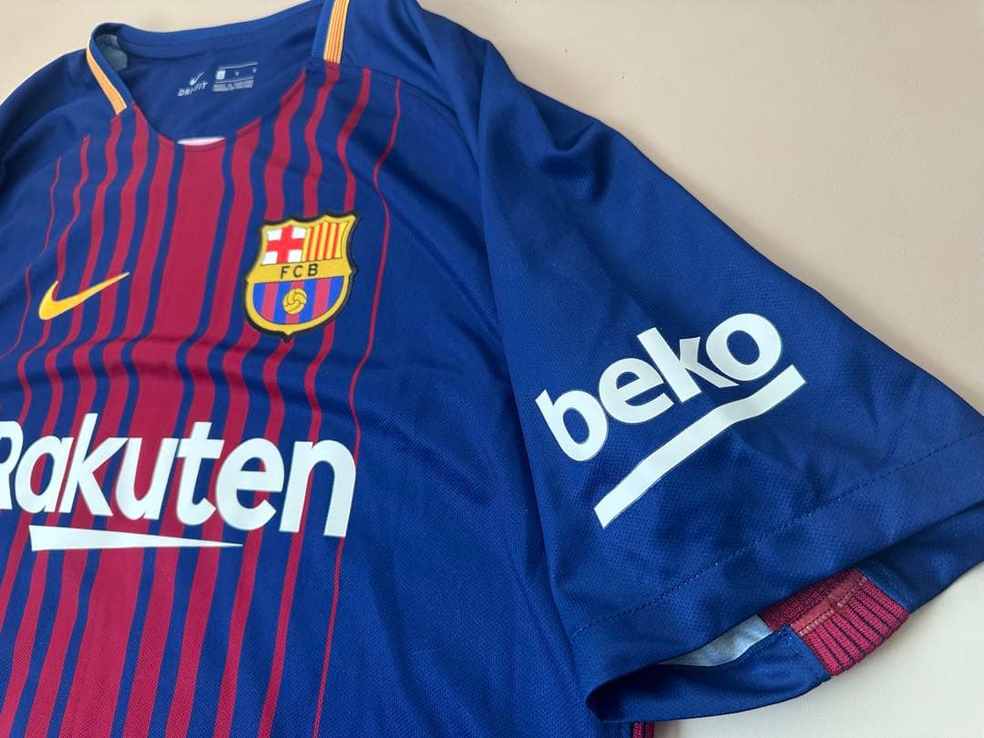 FCバルセロナ 17/18 メッシ ホームユニフォーム 【Lサイズ】