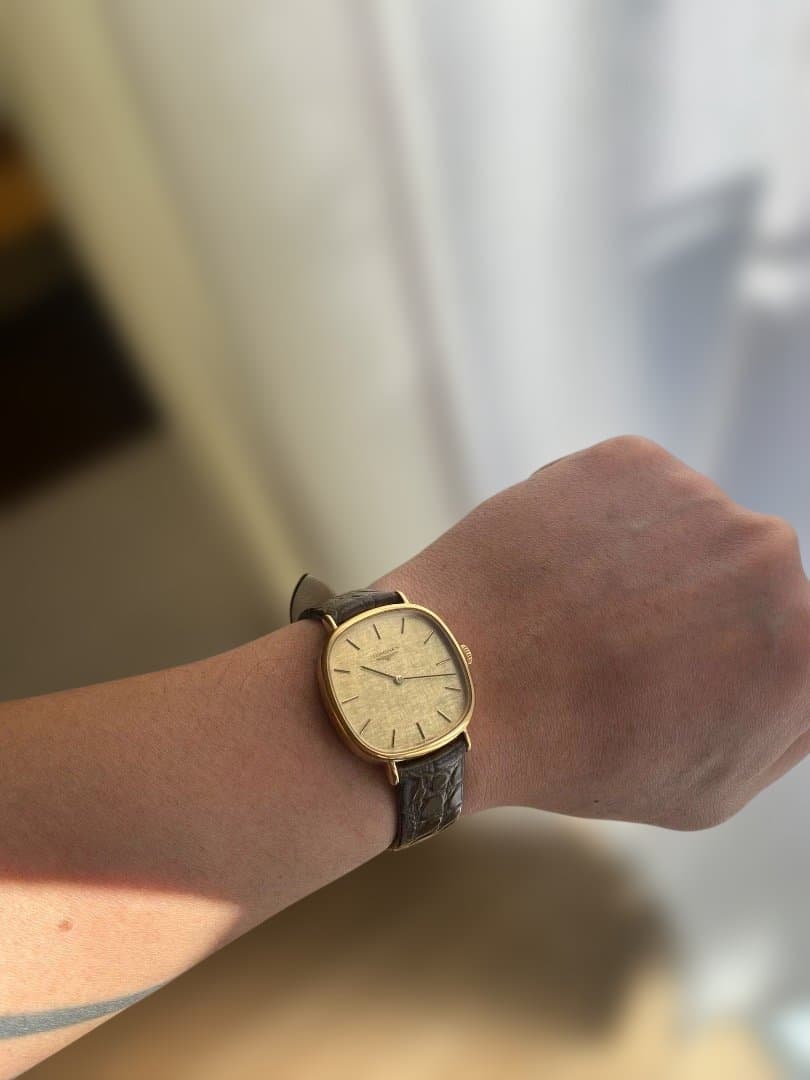 L*o様 LONGINES スクエア型時計 ゴールド