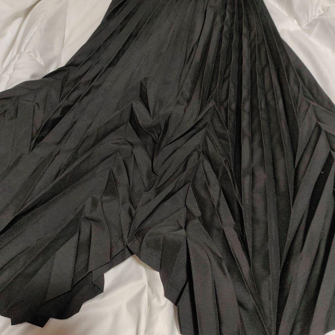 イッセイミヤケミー　スカート　黒