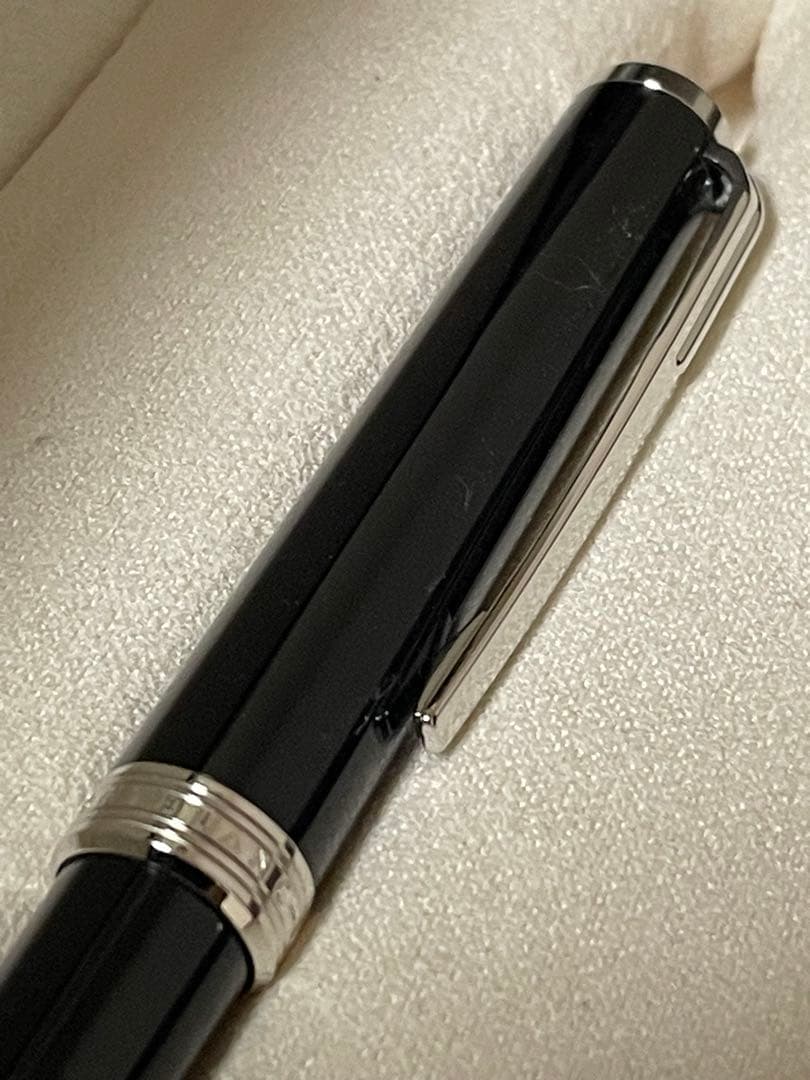 ◾️美品◾️モンブラン クルーズ ボールペン◾️ 化粧箱付属◾️筆記良好◾️プラチナ◾️