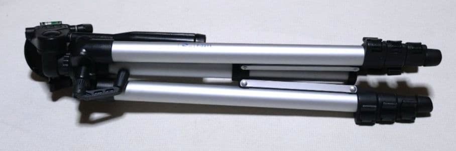 JVC Everio GZ-HM450 SDカード(4GB)付+三脚 セット