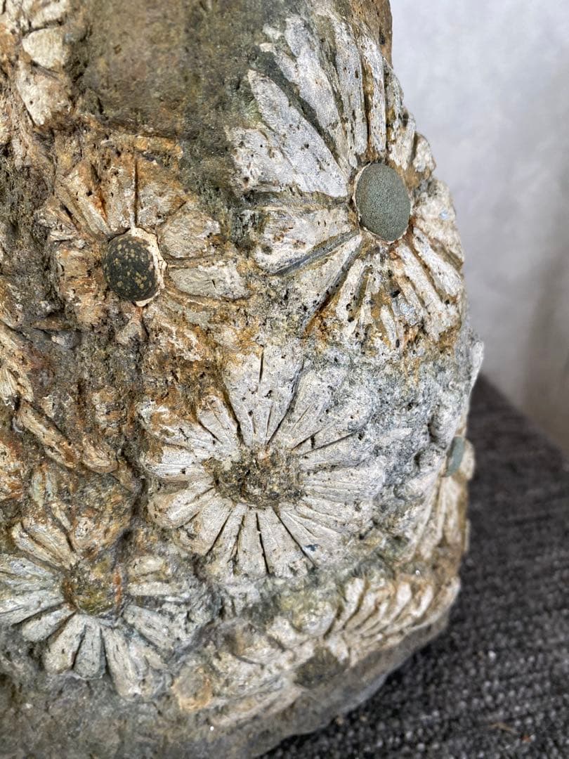 花模様の水石　鑑賞石　菊花石 自然石　盆石　水石　観賞石　置物