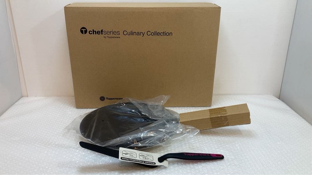 ☆未使用☆ tupperware タッパーウエア　クレープパン28cm