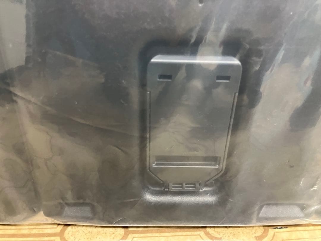 カローラスポーツ　アジャスタブルデッキボード