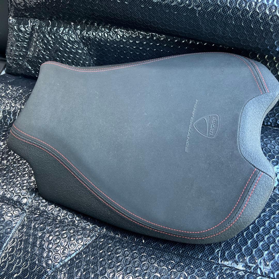 DUCATI STREET FIGHTER V4 ローシート 純正品