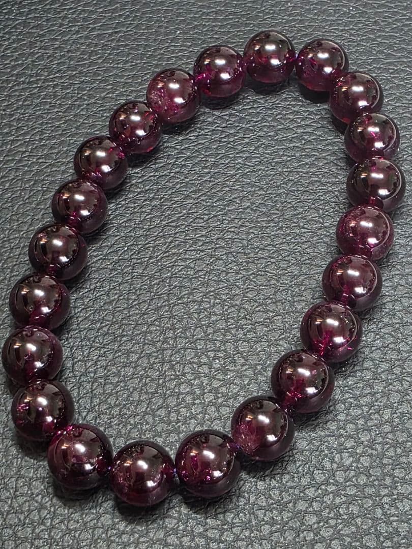 8.8ミリ ロードライトガーネットブレスレット