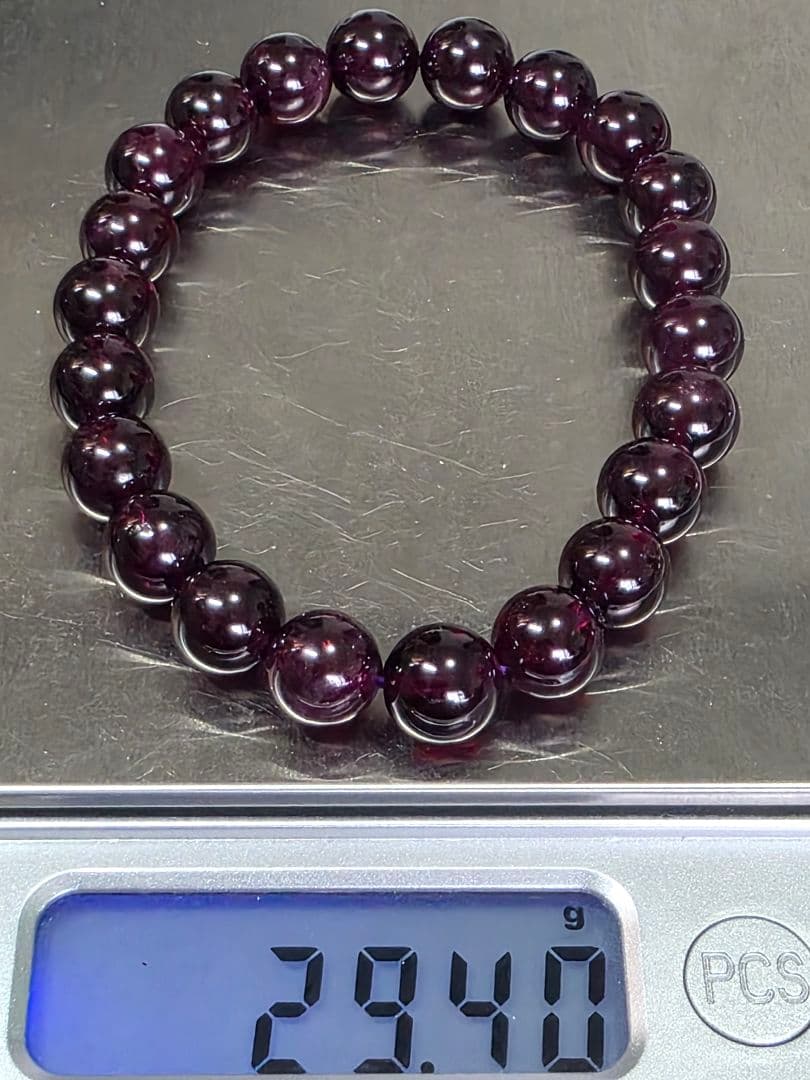 8.8ミリ ロードライトガーネットブレスレット