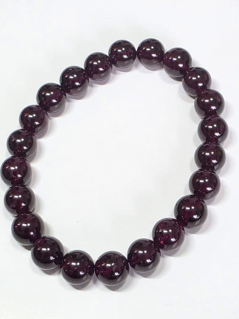 8.8ミリ ロードライトガーネットブレスレット