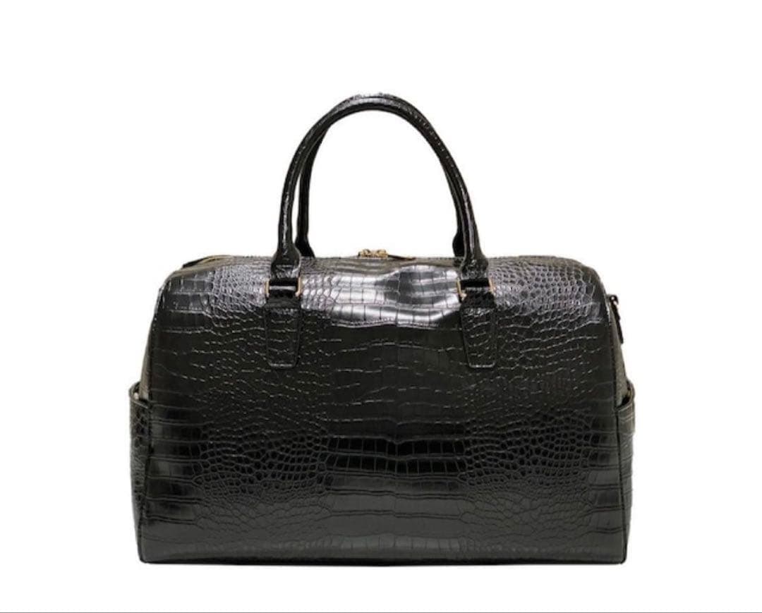 レディースにもメンズにも♪ クロコボストンバック