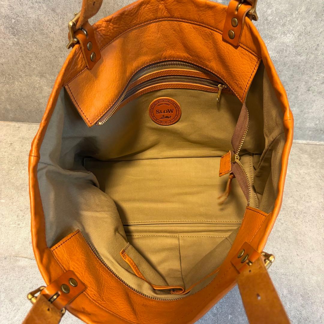 美品　SLOW ルボーノ　トートバッグ　レザー