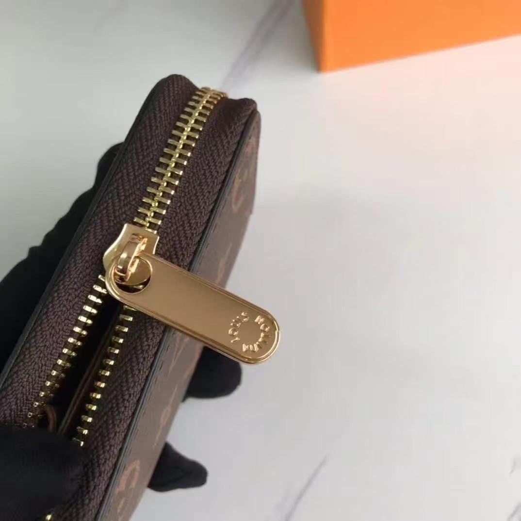 ルイヴィトン 小銭入