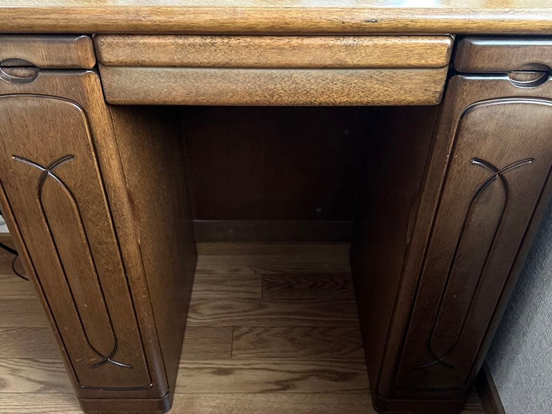 【みー】木製ドレッサー オーバルミラー付きコンセント付き　セット