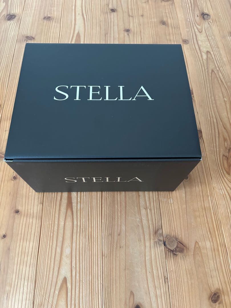 新品・未使用品　シマノ　20ステラSW18000HG