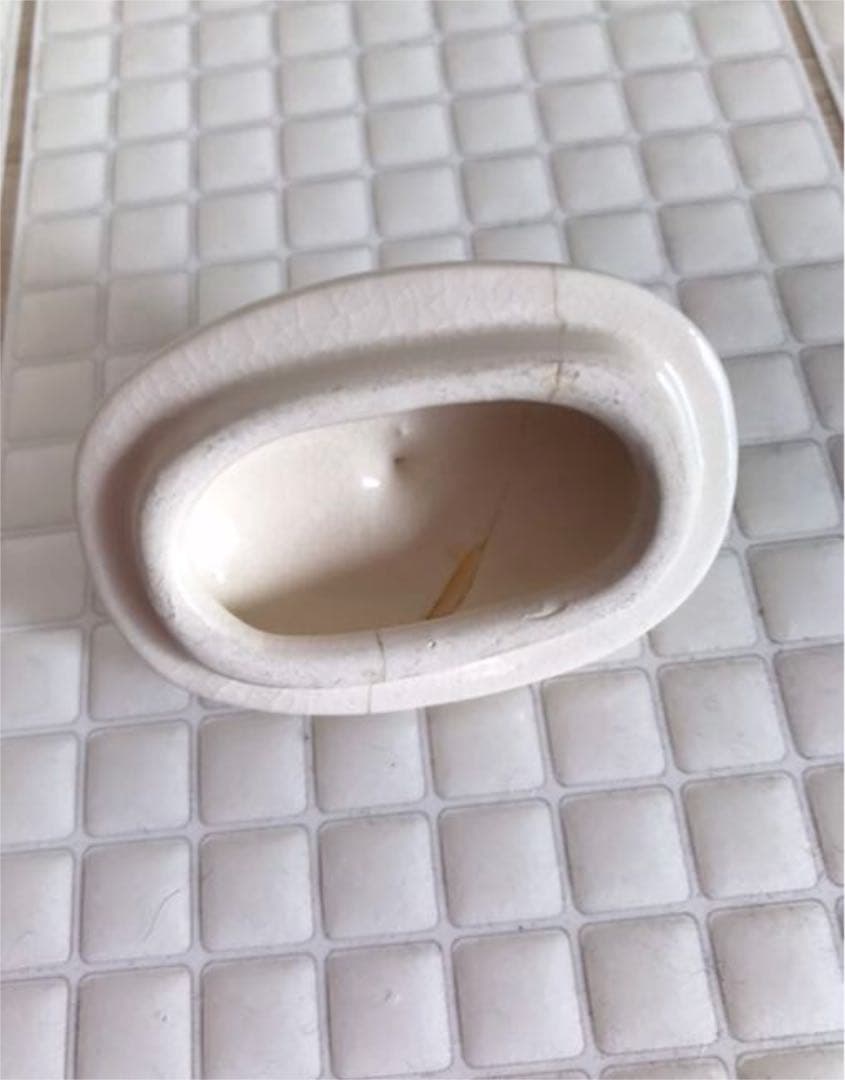 マニー　キャニスター2個　小さめティーポット1個