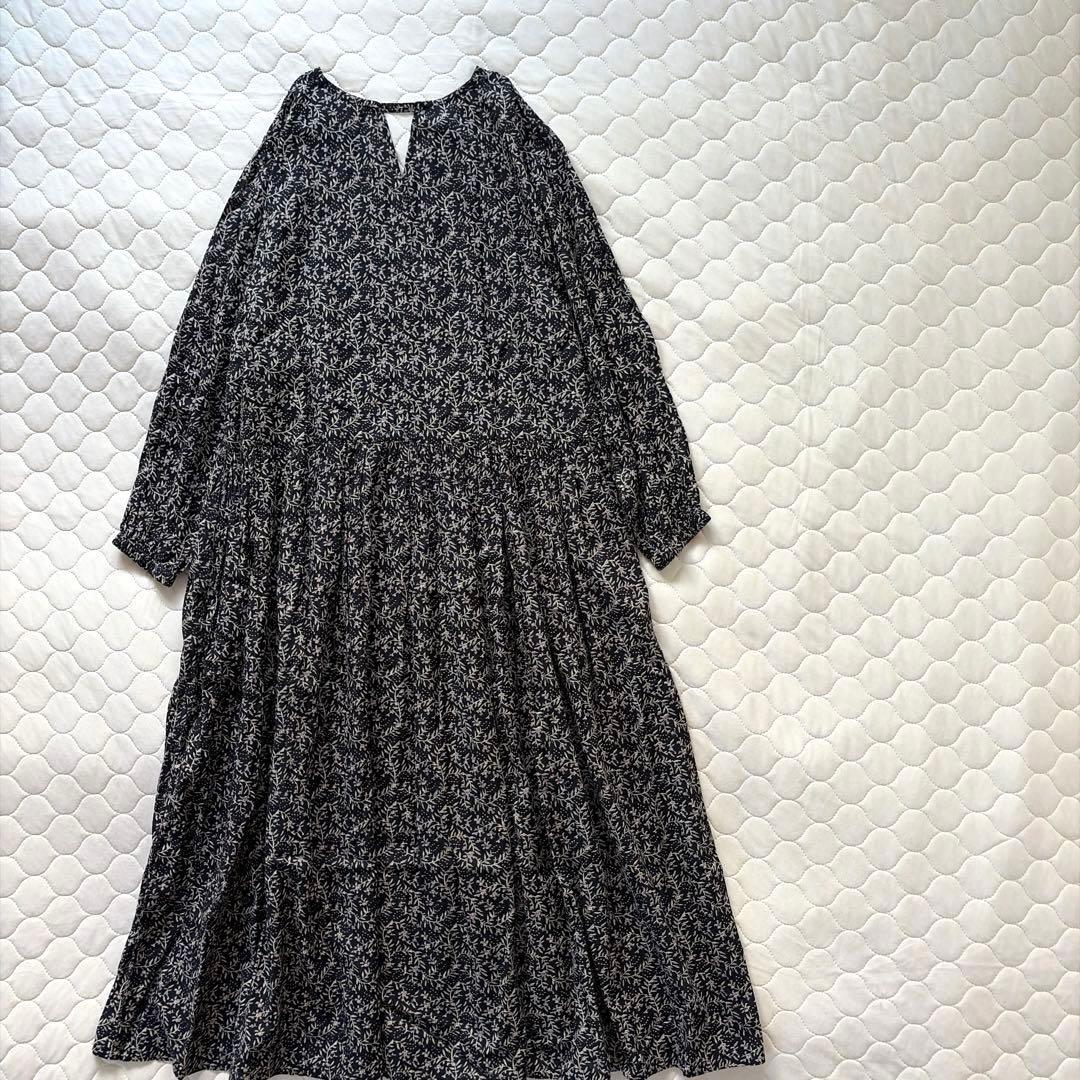 【24SS美品】定価2.3万円✴︎BEARDSLEY プリントギャザーワンピース