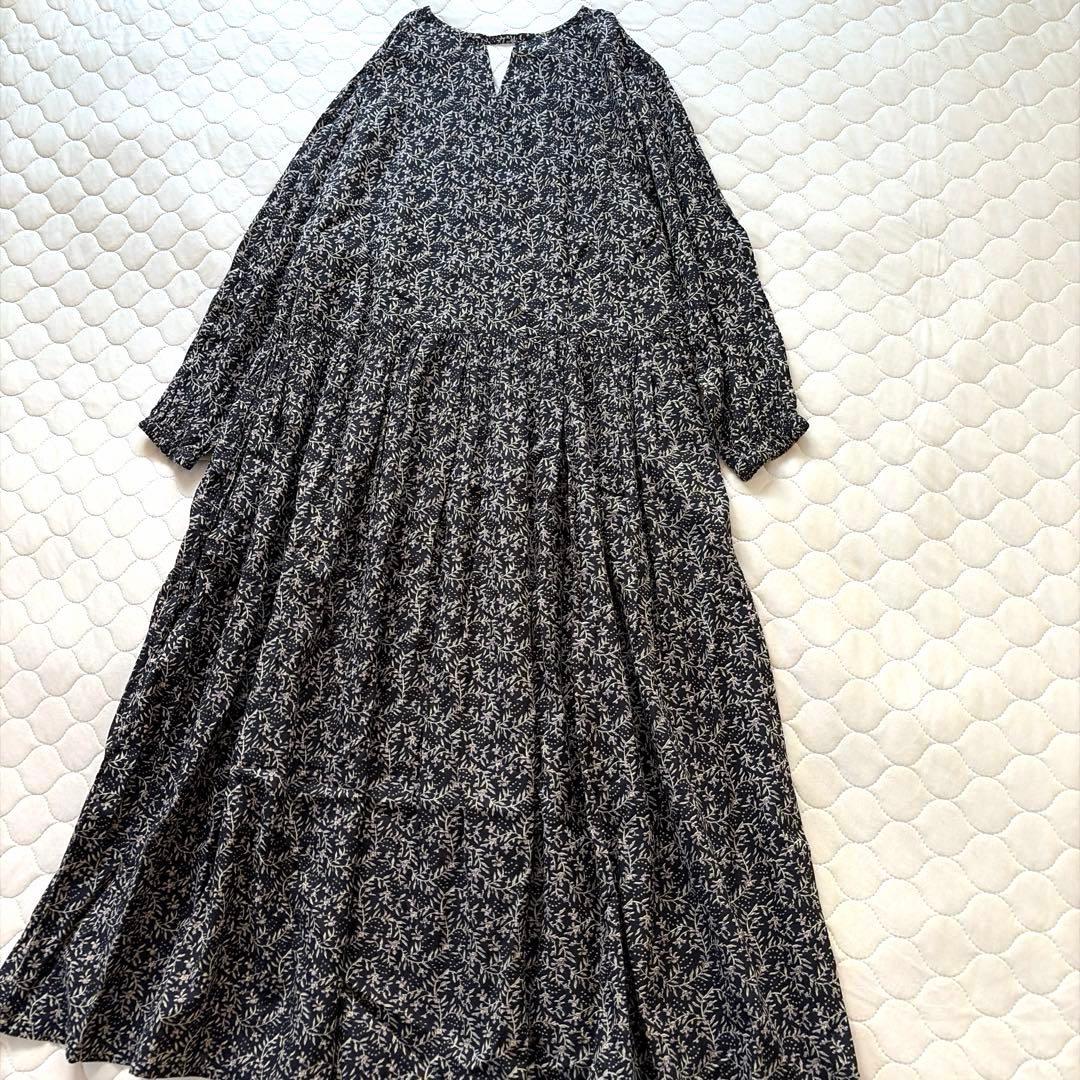 【24SS美品】定価2.3万円✴︎BEARDSLEY プリントギャザーワンピース
