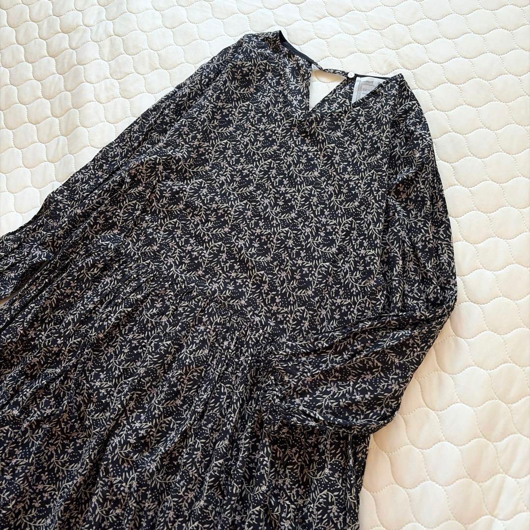【24SS美品】定価2.3万円✴︎BEARDSLEY プリントギャザーワンピース