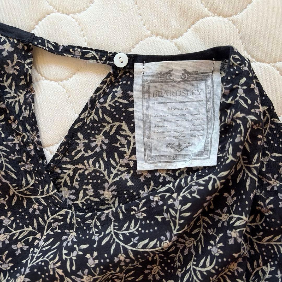 【24SS美品】定価2.3万円✴︎BEARDSLEY プリントギャザーワンピース