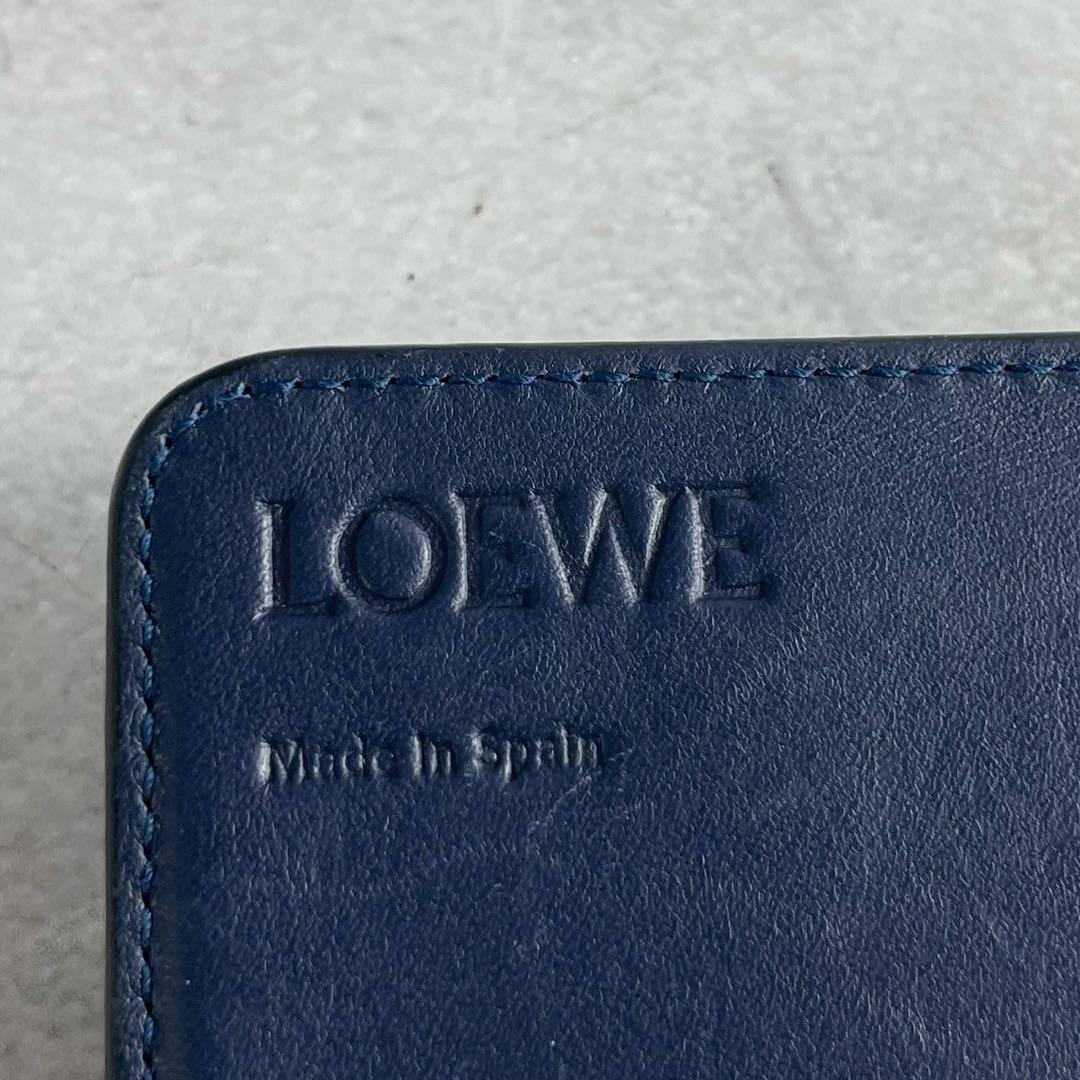 【美品】ロエベ 長財布 リピート アナグラム 型押し 総柄 レザー ロゴ 紺色