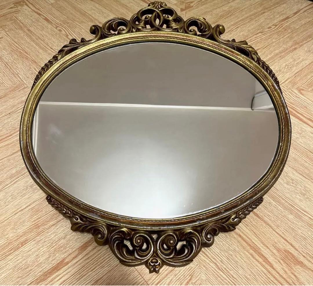 大幅お値下げ中。アンティークミラー　金属製　高級　壁掛け鏡